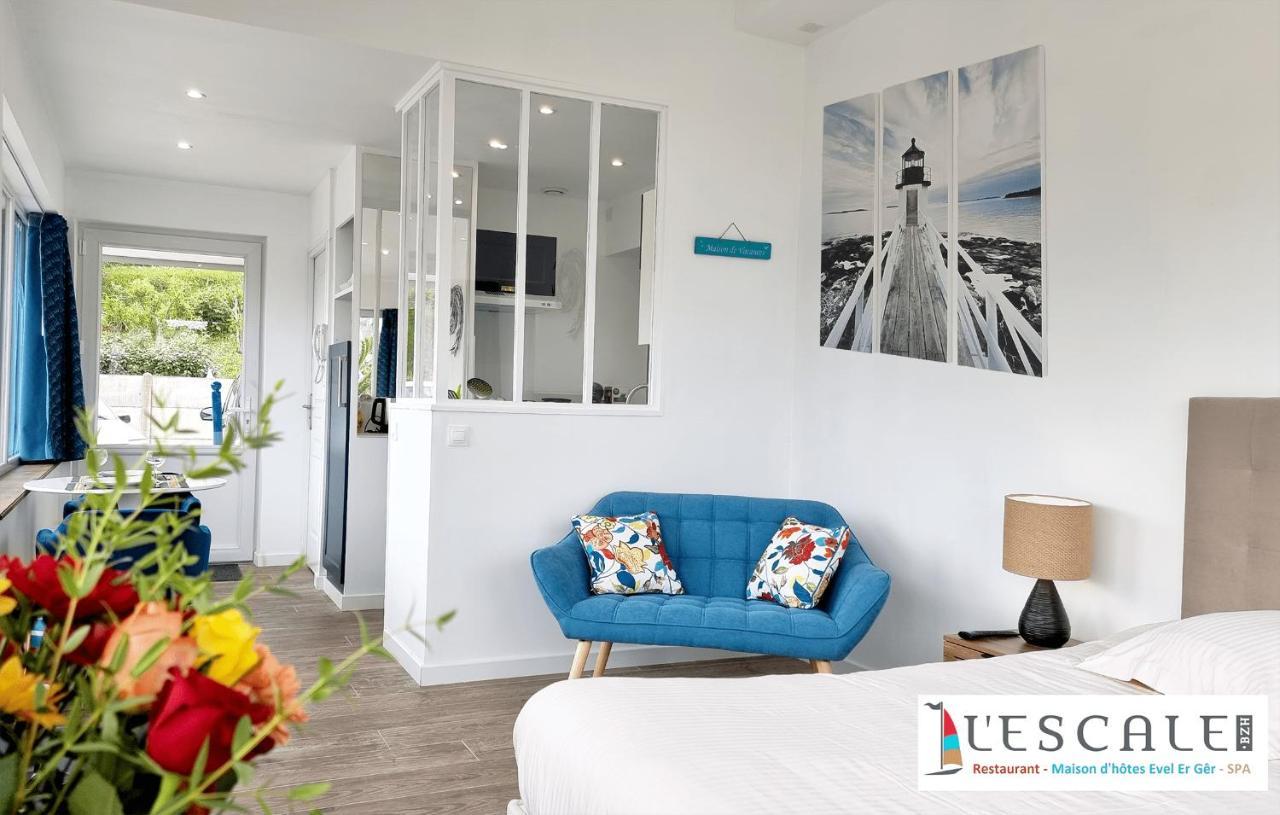 L'Escale Evel Er Ger Bed and Breakfast Locquirec Exteriör bild