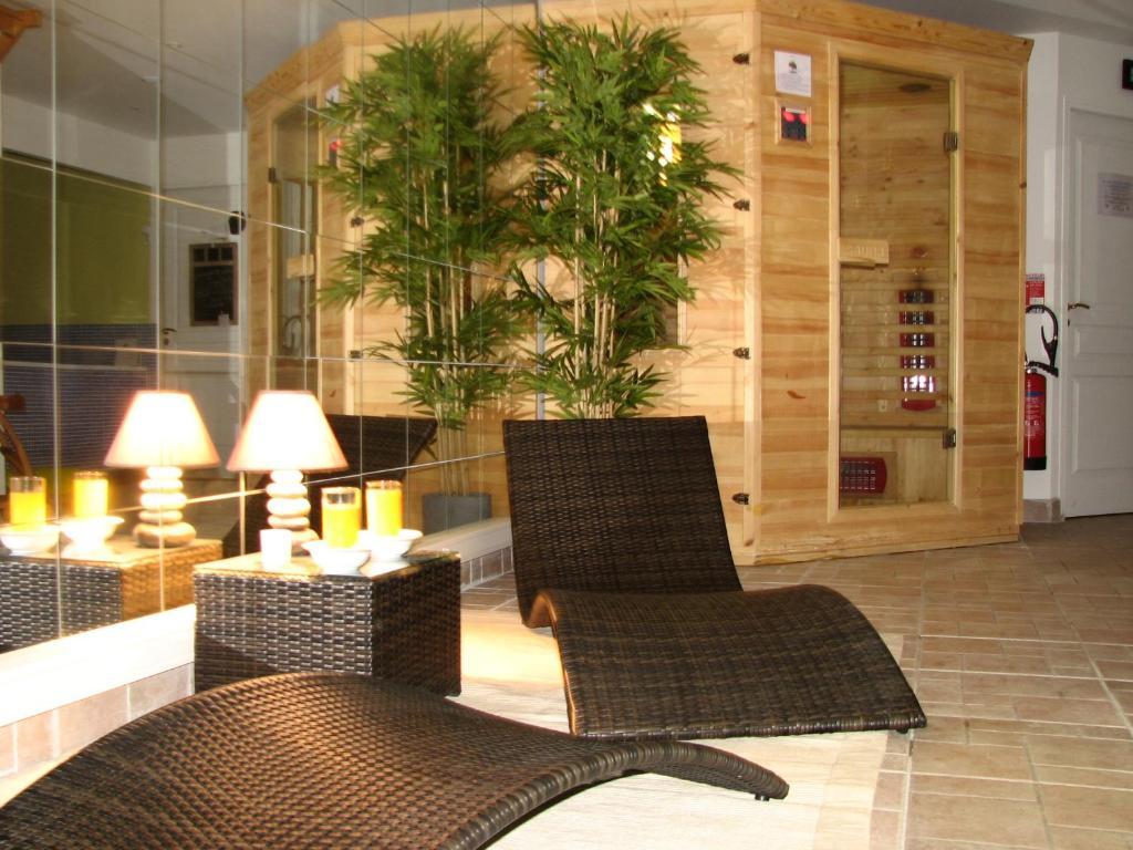 L'Escale Evel Er Ger Bed and Breakfast Locquirec Exteriör bild